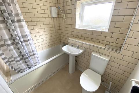 1 bedroom end of terrace house to rent, Maplin Park, Slough