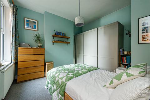 2 bedroom apartment for sale, Palermo Road, London, NW10