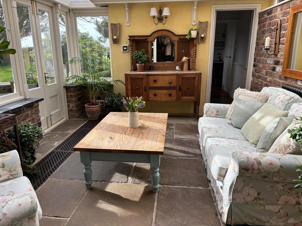 Garden room