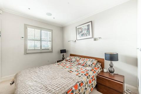 3 bedroom house to rent, Winchester Street, Westminster, London, SW1V