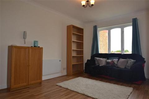 1 bedroom apartment to rent, Regis Court, Mitcham, CR4