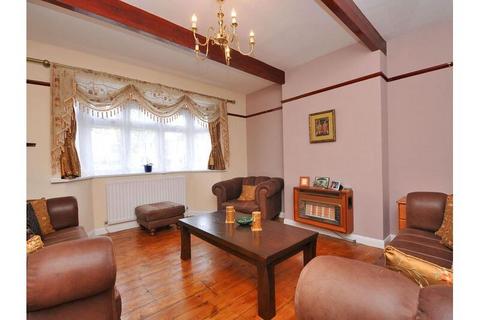 5 bedroom end of terrace house to rent, CAROLINA ROAD, THORNTON HEATH, SURREY