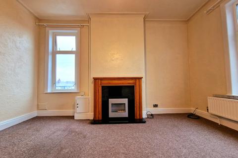 2 bedroom apartment to rent, Woodplumpton Road, Preston PR2