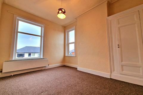 2 bedroom apartment to rent, Woodplumpton Road, Preston PR2