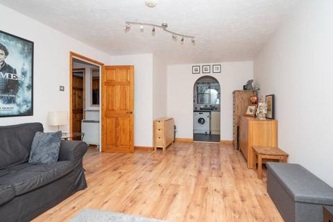 1 bedroom flat for sale, Osprey Close, Watford, WD25