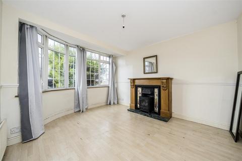 4 bedroom semi-detached house for sale, Felbridge Avenue, Stanmore HA7