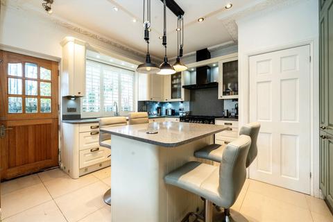 undefined, Woodville Road, London W5