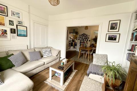 73 Colby Road, Burry Port, SA16 0RL
