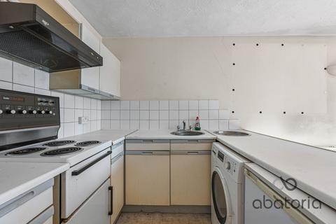 1 bedroom apartment for sale, Discovery Walk, London, E1W