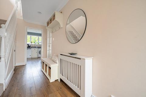 30 Barnes Close, West Wellow, Romsey, SO51 6ET