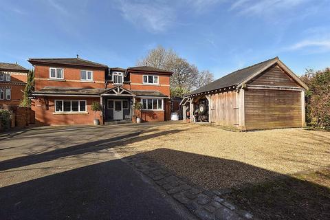 5 bedroom detached house for sale, Victoria Road, Macclesfield