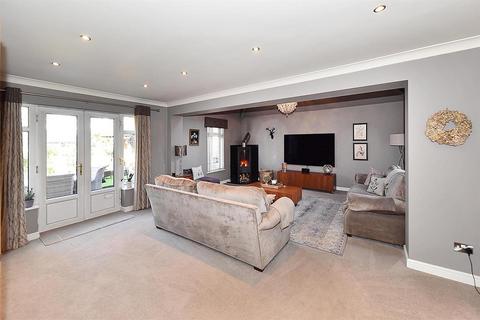 5 bedroom detached house for sale, Victoria Road, Macclesfield