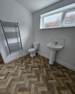 3 bedroom house to rent, Elm Street, Troedyrhiw CF48