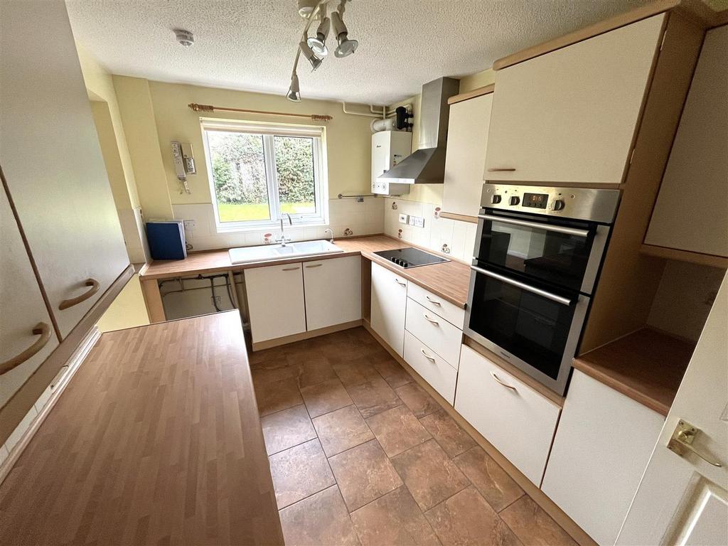 Fitted Kitchen