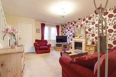 3 bedroom semi-detached house for sale, Bielby Drive, Beverley