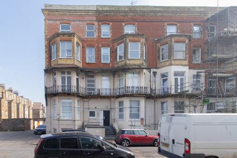 2 bedroom flat for sale, Edgar Road, Cliftonville, CT9