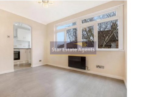 1 bedroom flat for sale, Whitchurch Lane, Edgware, London HA8