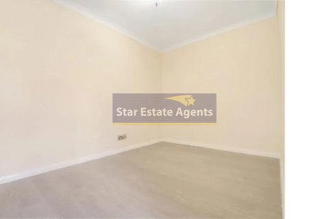 1 bedroom flat for sale, Whitchurch Lane, Edgware, London HA8