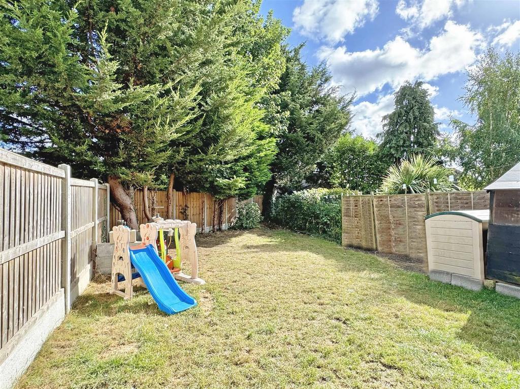 Rear Garden b.jpg