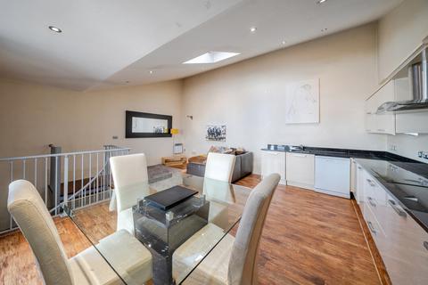 2 bedroom flat for sale, King Albert Chambers, 61-69 Jameson Street, Hull, East Riding of Yorkshire, HU1