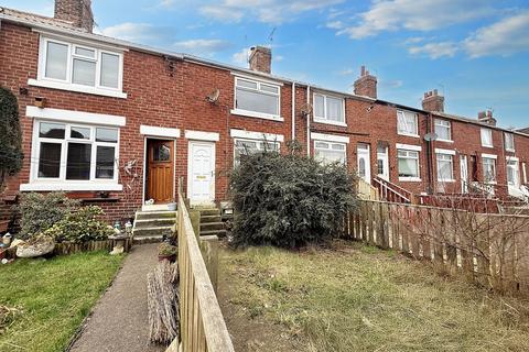 2 bedroom terraced house to rent, Beech Avenue, Murton, SR7