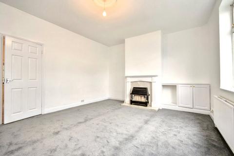 2 bedroom terraced house for sale, Silver Street, Newton Hill, Wakefield, West Yorkshire