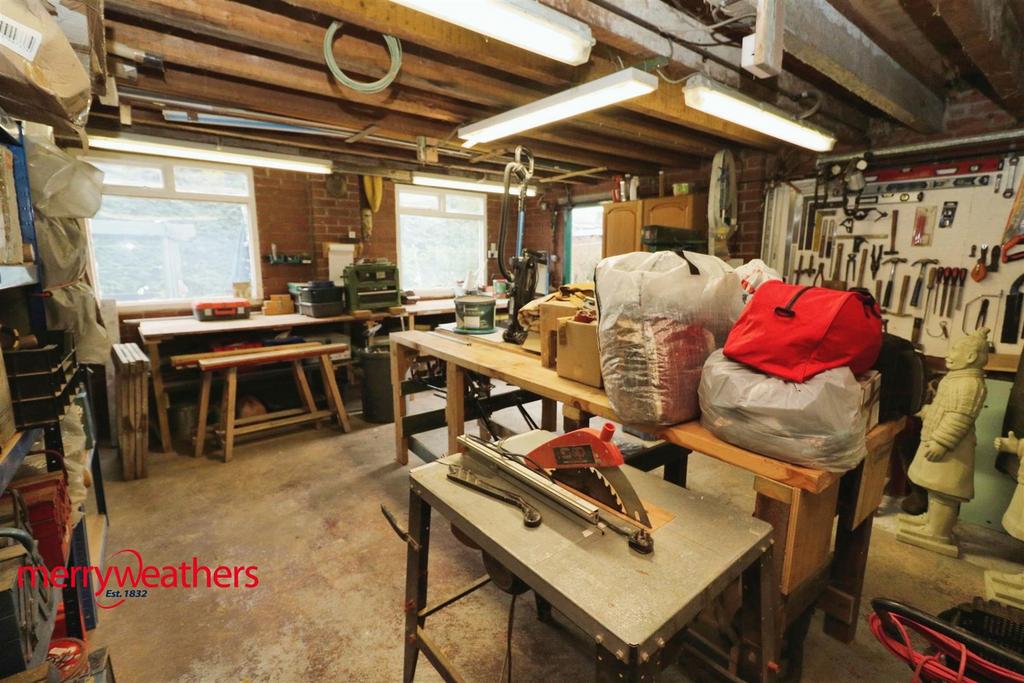 Double garage