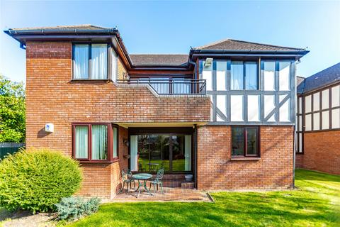 11 Ridgemont Place, Hornchurch, RM11 3LQ