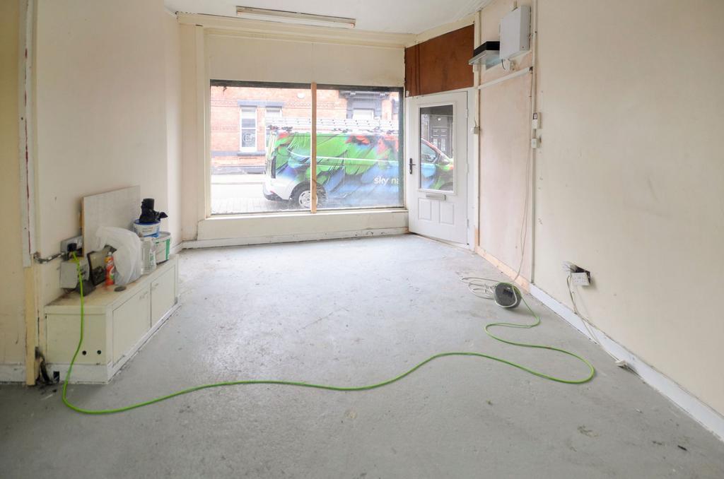 George Street, St. Helens, WA10 1BU Property to rent - £750 pcm (£173 pw)
