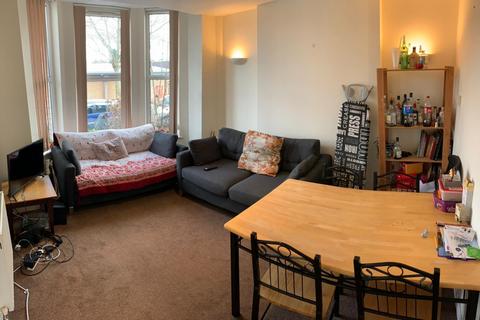 1 bedroom end of terrace house to rent, Albany Road, Chorlton-cum-hardy, Manchester