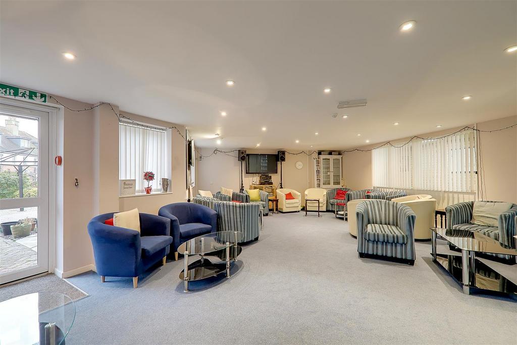Communal Lounge.jpg