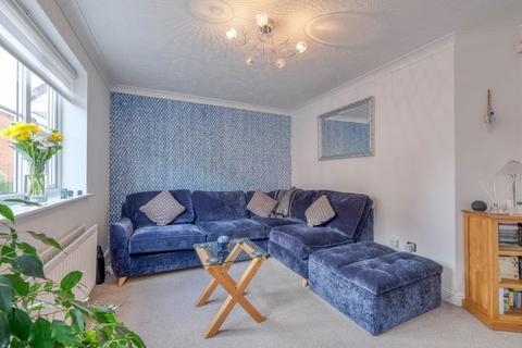 2 bedroom maisonette for sale, Rumbush Lane, Shirley, Solihull, B90 1RA