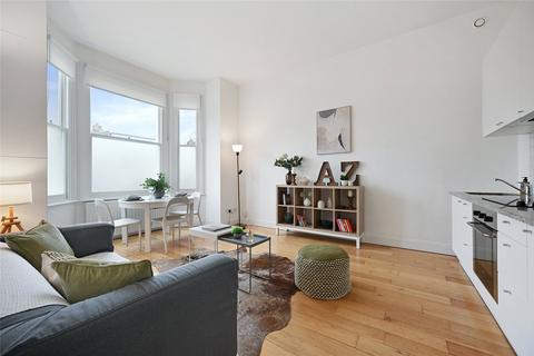 1 bedroom apartment for sale, Loftus Road, Shepherds Bush, London, W12