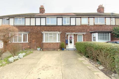 14 Brian Avenue, Waltham, Grimsby, DN37 0JS
