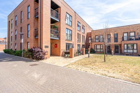 2 bedroom flat to rent, Price House, Liberator Place