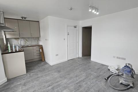 1 bedroom flat to rent, Eastcote Road, South Harrow HA2