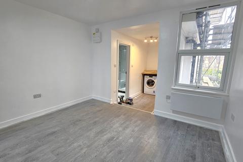 1 bedroom flat to rent, Eastcote Road, South Harrow HA2