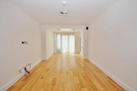 4 bedroom semi-detached house for sale, The Ridgeway, North Harrow