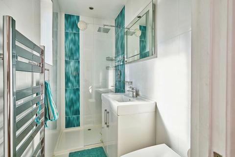 28 The Ridgeway, North Harrow, Harrow, HA2 7QN