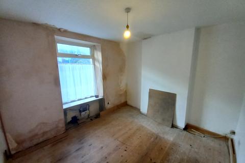 4 bedroom terraced house for sale, Penchwintan Road, Bangor LL57