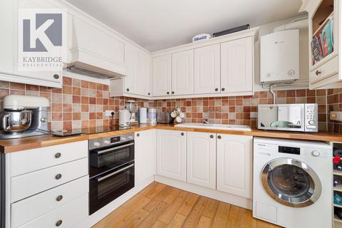 44 Cardinal Close, Worcester Park, KT4 7EH