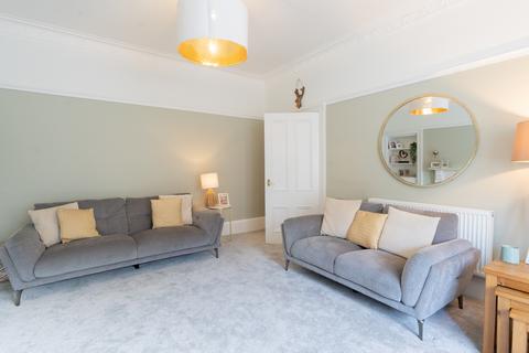 37 Cairnhill Road, Airdrie, ML6 9HA
