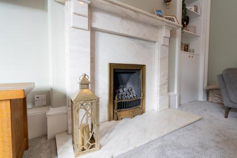 37 Cairnhill Road, Airdrie, ML6 9HA