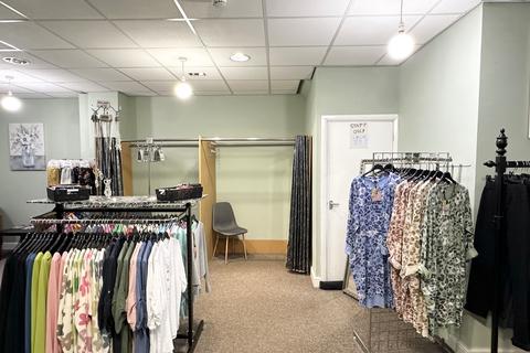 Shop to rent, Crown Street, Calderdale, HX7