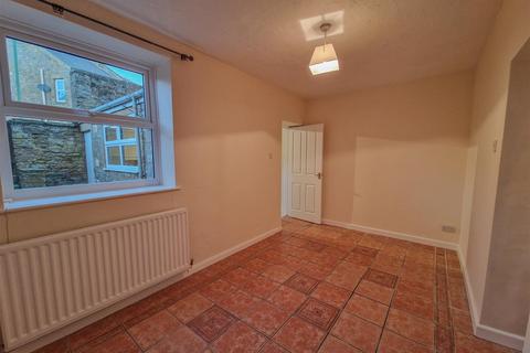 2 bedroom end of terrace house to rent, 11 Prospect Place, Barnard Castle