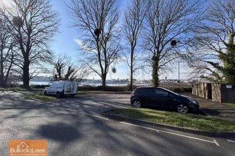 1 bedroom flat for sale, QUAYSIDE ROAD RIVER VIEWS ONE BED GROUND FLOOR FLAT