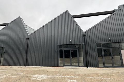 Warehouse to rent, Roseville Road, Leeds LS8