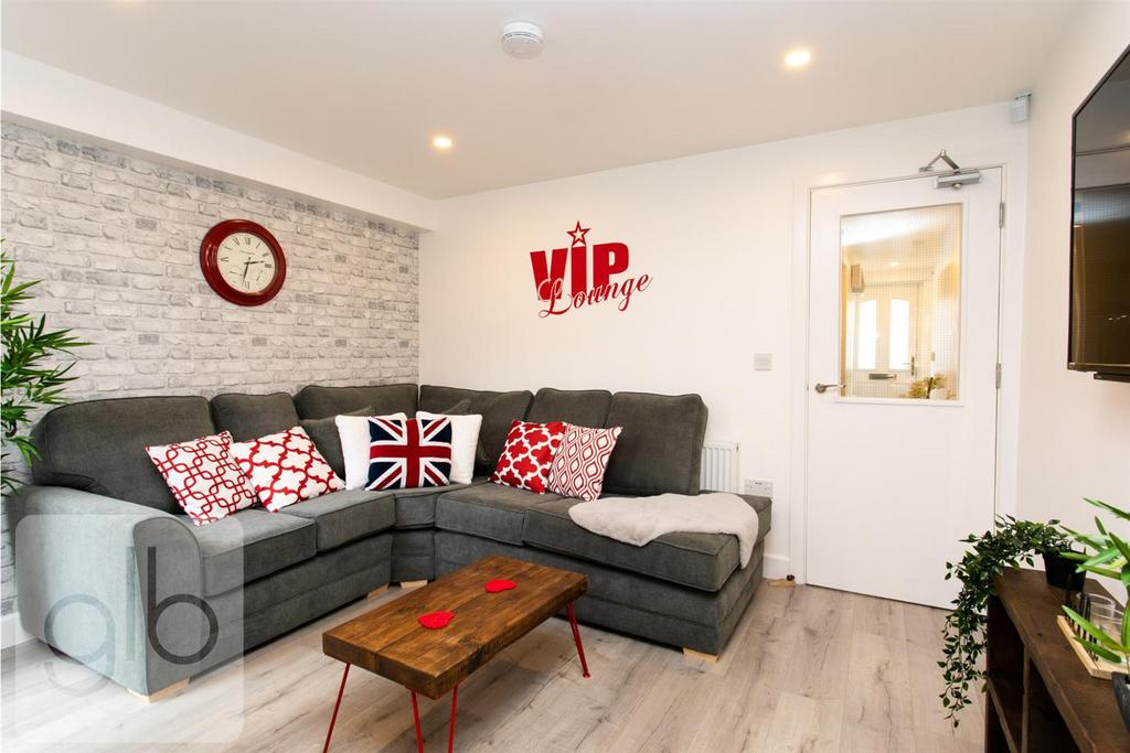 Untitled design - 2023-05-27 T113257.328.png