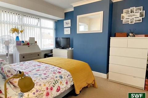 86 Blackburn Avenue, Wolverhampton, WV6 9LQ