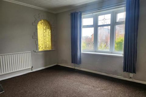 4 bedroom semi-detached house for sale, Lordsfield Avenue, Ashton-under-Lyne, Greater Manchester, OL7 9BP